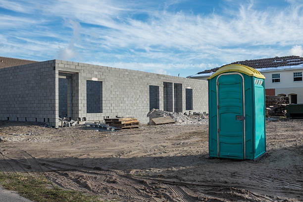 Best Porta potty rental near me  in Holland, MI